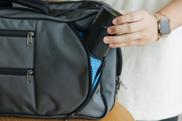 Westen Flyer with water bottle in pocket.